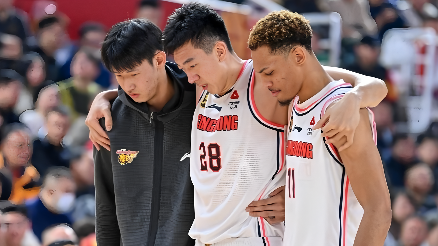 九游娱乐app口碑好-今夜广州队豪取连胜库里在DWG比赛中赛况扑朔迷离，网友：多伦多猛龙围绕欧篮联遗憾出局